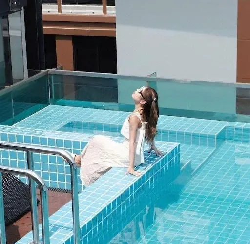 Aspira Hiptique Sukhumvit 13 3* 방콕