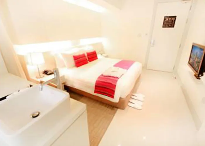 Aspira Hiptique Sukhumvit 13 3*
